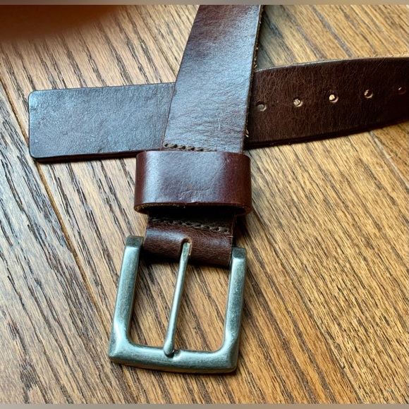 Eddie Bauer full grain leather Size 32” - Picture 7 of 10